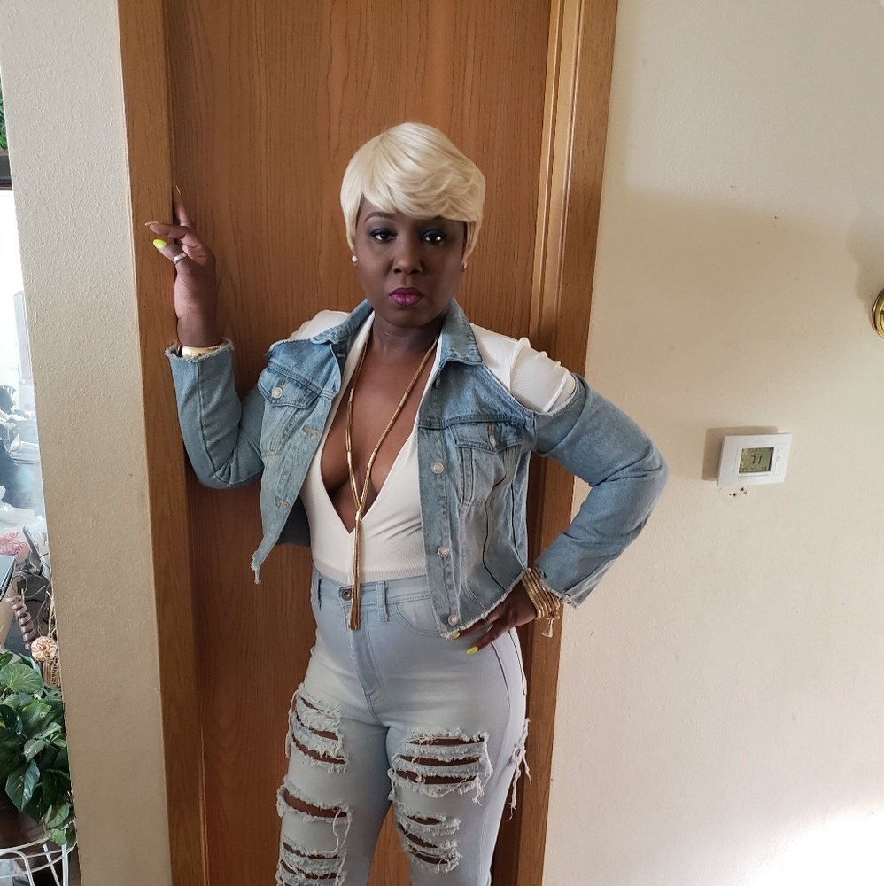 Meet your Posher, Tameka